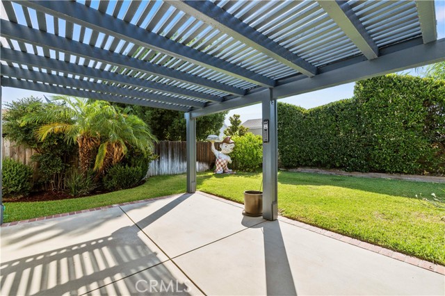 Detail Gallery Image 35 of 43 For 23668 via Delfina, Valencia,  CA 91355 - 4 Beds | 3 Baths