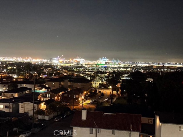 665 W 24th Street, San Pedro CA: https://media.crmls.org/medias/0bf8da2e-6382-4f85-9d4f-c8cf0c52c59c.jpg