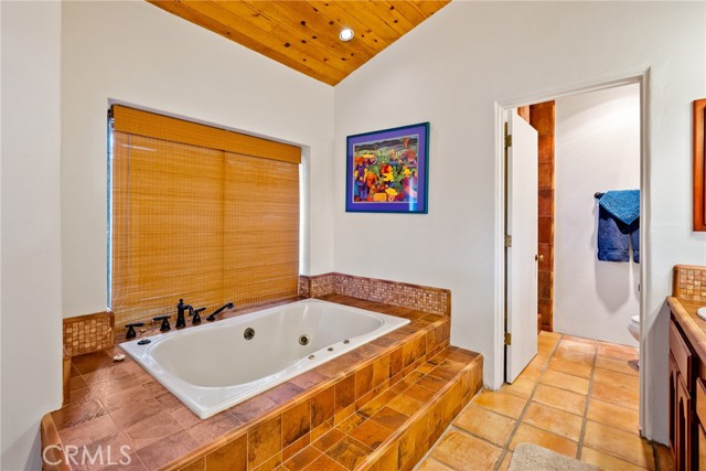 Detail Gallery Image 18 of 35 For 4270 Ranchita Canyon Rd, San Miguel,  CA 93451 - 5 Beds | 4 Baths