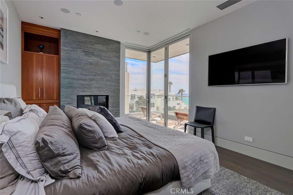 3208 Ocean Drive