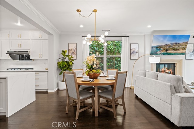 Detail Gallery Image 6 of 70 For 21 Fanpalm, Irvine,  CA 92620 - 4 Beds | 3 Baths