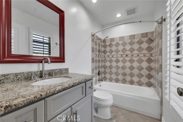 Detail Gallery Image 26 of 31 For 23473 Park Sorrento #8,  Calabasas,  CA 91302 - 3 Beds | 2/1 Baths