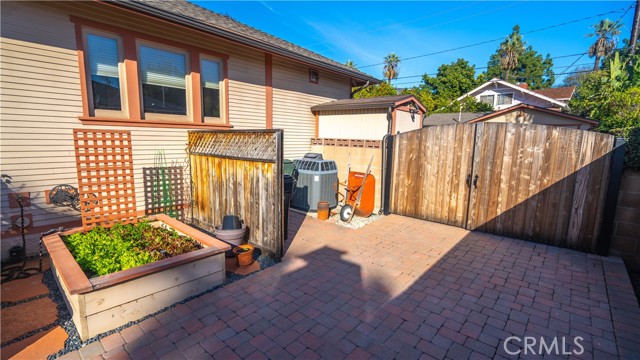 Detail Gallery Image 32 of 44 For 168 May Ave, Monrovia,  CA 91016 - 2 Beds | 2 Baths