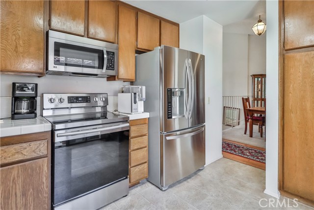 Detail Gallery Image 13 of 38 For 19501 Rinaldi St #73,  Porter Ranch,  CA 91326 - 3 Beds | 2/1 Baths