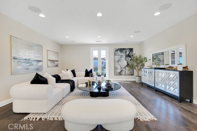 Detail Gallery Image 28 of 61 For 20120 W Jubilee, Porter Ranch,  CA 91326 - 5 Beds | 5/1 Baths