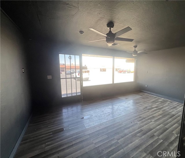10178 I Avenue, Hesperia, California 92345, ,Commercial Lease,For Rent,10178 I Avenue,CRHD25126361