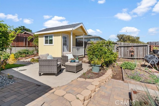 Detail Gallery Image 14 of 22 For 1360 El Moro Ave, Los Osos,  CA 93402 - 3 Beds | 2 Baths