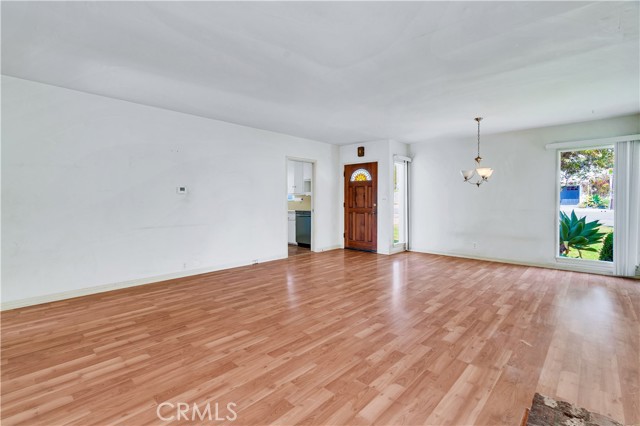 509 S Juanita Avenue, Redondo Beach CA: https://media.crmls.org/medias/0bff4d82-e78f-405a-bd31-6df1f7e1a1ff.jpg
