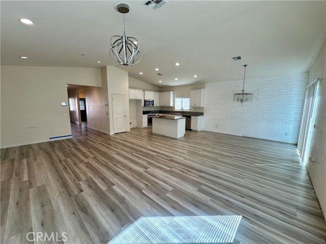 Detail Gallery Image 19 of 27 For 11827 Fresh Meadow Pl, Victorville,  CA 92392 - 4 Beds | 3 Baths