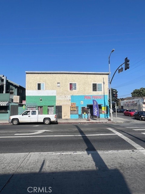 MLS #DW25169717 img 5