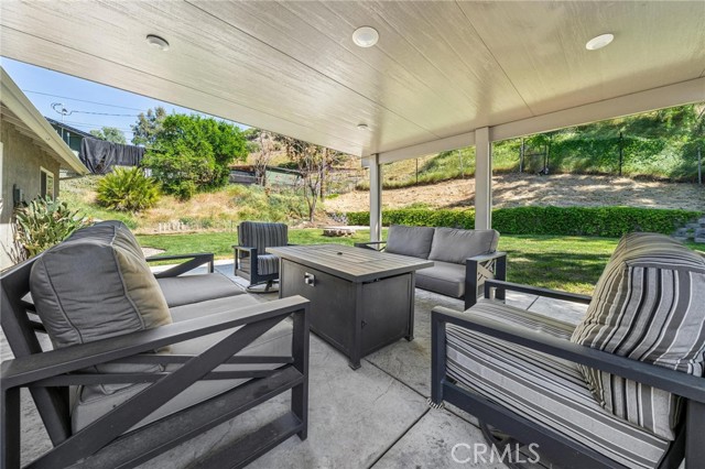 Detail Gallery Image 33 of 36 For 27920 Camp Plenty Rd, Canyon Country,  CA 91351 - 3 Beds | 2 Baths
