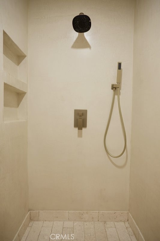 Image 17 of 30 For 2217 190th St