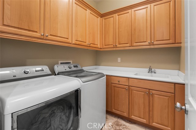 2236 Saratoga Lane, Glendora CA: https://media.crmls.org/medias/0c01b851-99f3-4634-a672-ea25efb2681e.jpg