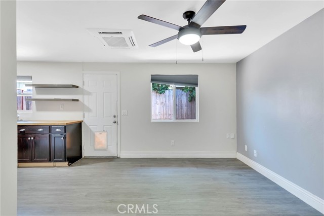 222 W 8th Avenue, Escondido CA: https://media.crmls.org/medias/0c0271b5-85ef-49bb-8cf6-91ea22b952cc.jpg