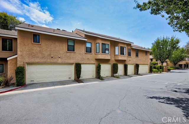 Detail Gallery Image 50 of 65 For 155 N Singingwood St #34,  Orange,  CA 92869 - 2 Beds | 2 Baths