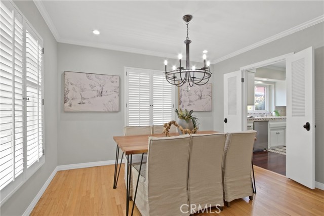 Detail Gallery Image 6 of 34 For 3853 Cedar Ave, Long Beach,  CA 90807 - 2 Beds | 2 Baths
