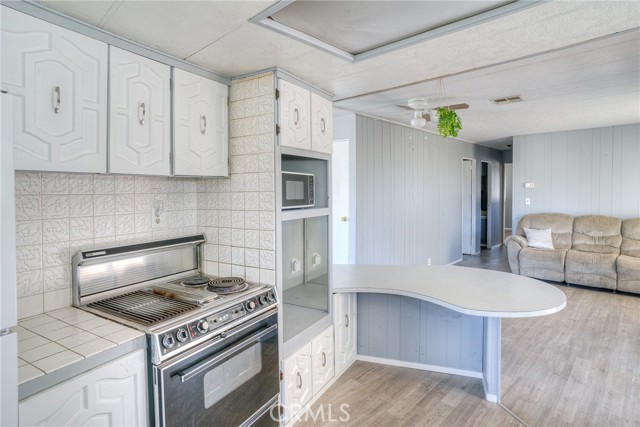 Detail Gallery Image 14 of 41 For 513 Silver Leaf Dr, Oroville,  CA 95966 - 2 Beds | 2 Baths