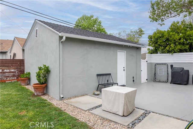 5741 Candor, Lakewood CA: https://media.crmls.org/medias/0c05c196-7a33-405a-aa1e-81c65ede09d3.jpg