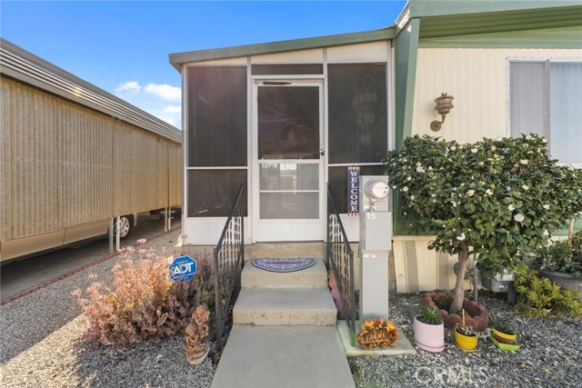 Detail Gallery Image 4 of 24 For 43531 E Acacia Ave #15,  Hemet,  CA 92544 - 2 Beds | 2 Baths