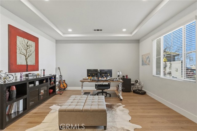 Detail Gallery Image 5 of 67 For 12343 Black Horse, Corona,  CA 91752 - 3 Beds | 3 Baths