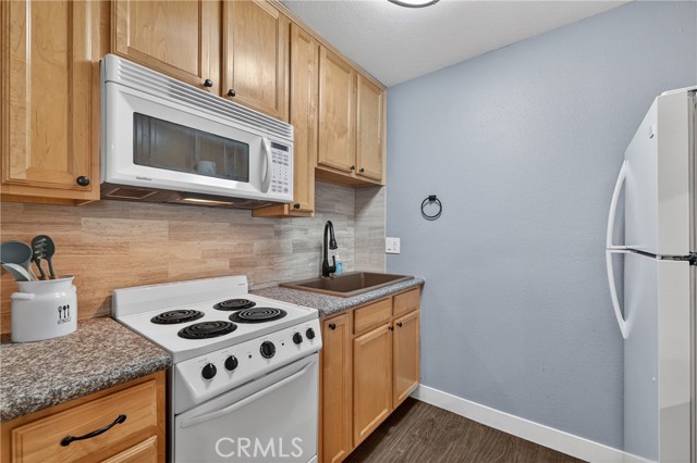 Detail Gallery Image 21 of 26 For 28661 via Las Flores #307,  Murrieta,  CA 92563 - 1 Beds | 1 Baths