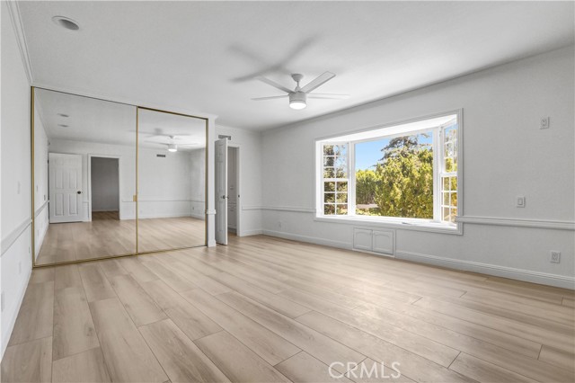 22718 Town Crier Road, Calabasas CA: https://media.crmls.org/medias/0c083c04-7c1e-4ca3-a33e-cfbd6c176786.jpg