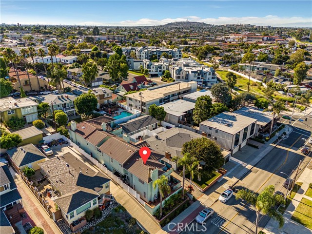 383 Park Avenue, Long Beach CA: https://media.crmls.org/medias/0c087ea0-29d6-442c-a1e8-aef9a522b24b.jpg