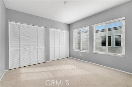 https://media.crmls.org/medias/0c08d5b0-f013-4347-875c-6066f7d48a6f.jpg?preset=X-Large