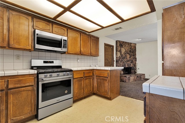 Detail Gallery Image 24 of 39 For 18110 Fairburn St, Hesperia,  CA 92345 - 3 Beds | 2 Baths