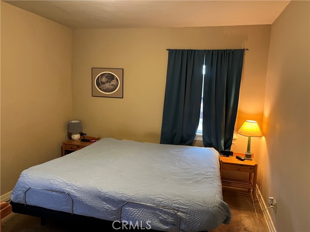 332 E South Street, Long Beach CA: https://media.crmls.org/medias/0c09d657-e5d7-45ad-ad0d-79c61bd6c195.jpg