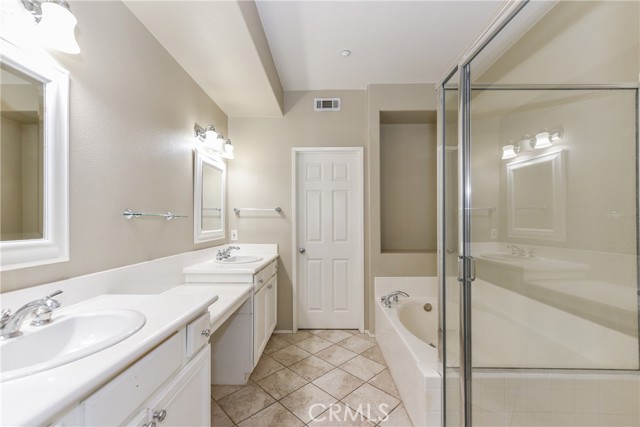 Detail Gallery Image 17 of 26 For 1514 Timberwood, Irvine,  CA 92620 - 2 Beds | 2/1 Baths