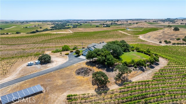 4995 Mill Road, Paso Robles CA: https://media.crmls.org/medias/0c0a6226-4260-4d87-9315-9409718bfa5f.jpg