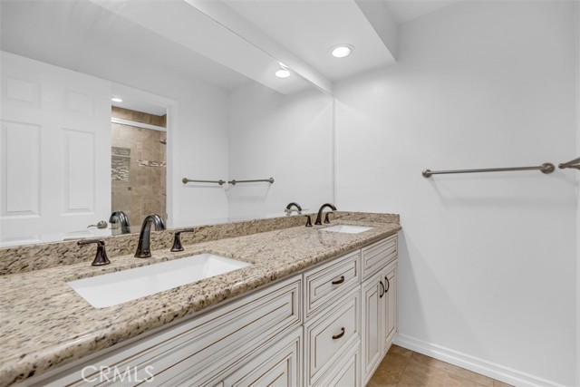 Detail Gallery Image 15 of 31 For 1596 Honeydale Ct, Upland,  CA 91786 - 3 Beds | 2 Baths