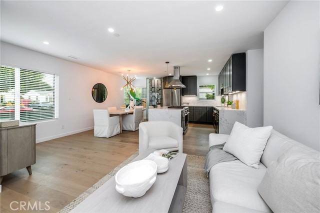 12520 Gilmore Avenue, Los Angeles CA: https://media.crmls.org/medias/0c0b157e-d683-4554-9060-dffb2f935c37.jpg