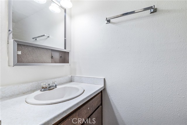 Detail Gallery Image 12 of 29 For 2030 Pine St, Paso Robles,  CA 93446 - 2 Beds | 1/1 Baths