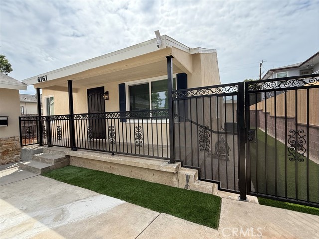 Detail Gallery Image 8 of 40 For 6161 Orange Ave, Long Beach,  CA 90805 - 3 Beds | 1/1 Baths