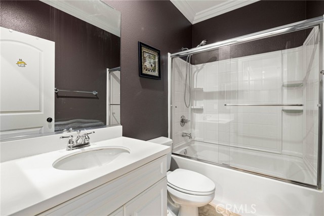 Detail Gallery Image 31 of 57 For 3203 S Edenglen Paseo #B,  Ontario,  CA 91761 - 2 Beds | 2/1 Baths