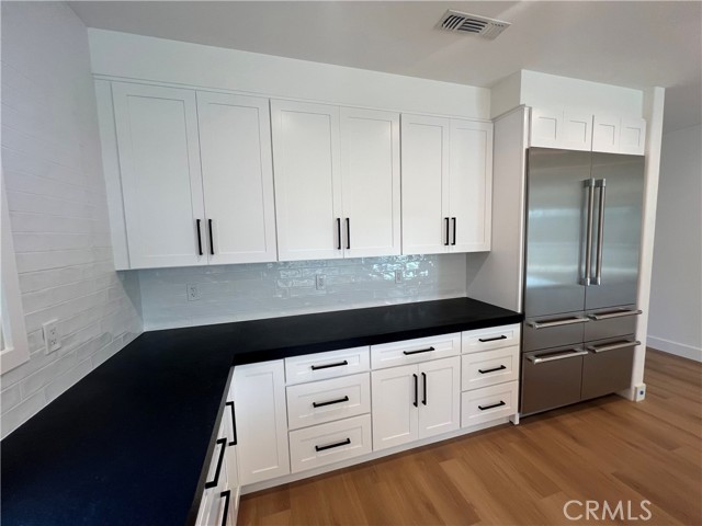 2517 Fairway Drive, Costa Mesa CA: https://media.crmls.org/medias/0c0cd6f2-2413-4426-a866-5de7f7cad525.jpg