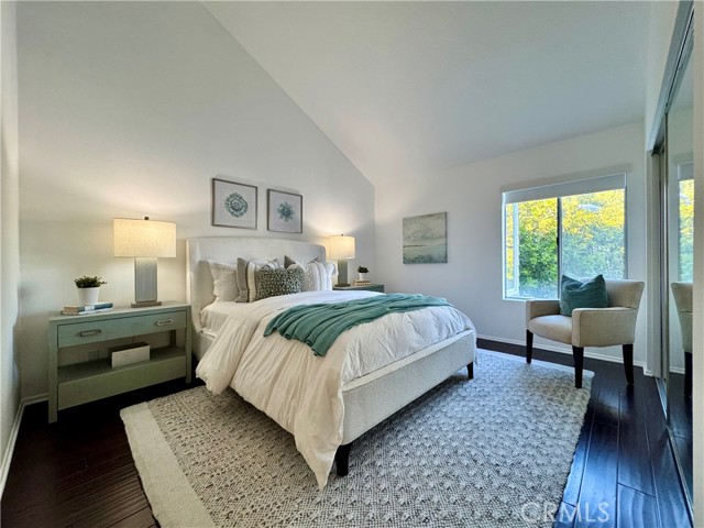 Detail Gallery Image 7 of 21 For 182 Westport, Newport Beach,  CA 92660 - 2 Beds | 2 Baths