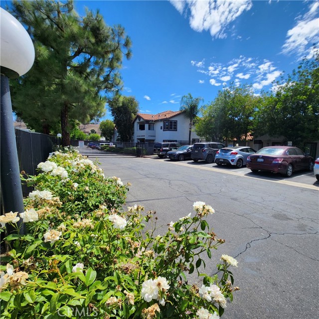 16377 Lakeshore Drive, Lake Elsinore CA: https://media.crmls.org/medias/0c0da08a-1c66-4a1e-8367-0d606364aa7b.jpg