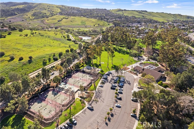 Detail Gallery Image 3 of 21 For 1 Sunup, Irvine,  CA 92603 - 2 Beds | 2 Baths