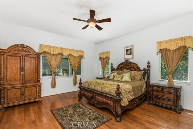 Detail Gallery Image 14 of 24 For 35982 Murano St, Murrieta,  CA 92562 - 4 Beds | 3/1 Baths