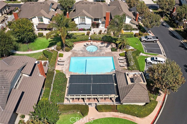 18108 Hearth Drive, Fountain Valley CA: https://media.crmls.org/medias/0c0f4391-4a68-4736-b638-6aafb5a701f6.jpg