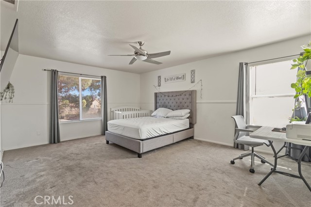 Detail Gallery Image 8 of 14 For 45728 Barham, Lancaster,  CA 93534 - 4 Beds | 3 Baths