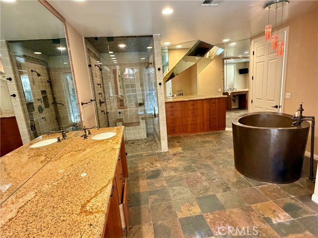 Detail Gallery Image 6 of 10 For 3366 Crossland, Thousand Oaks,  CA 91362 - 3 Beds | 2/1 Baths