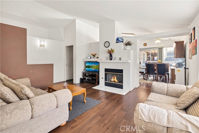 Detail Gallery Image 5 of 31 For 1115 White Tip Ln, Perris,  CA 92571 - 3 Beds | 2 Baths