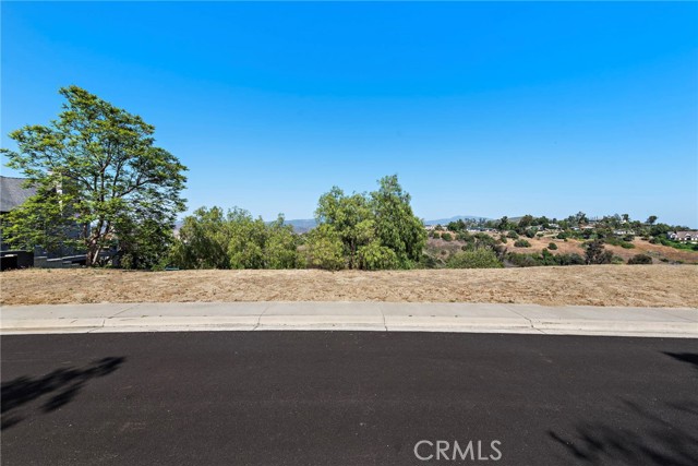 10212 St Cloud, North Tustin CA: https://media.crmls.org/medias/0c11b541-1fe6-4f7e-a95a-fe76e427b14e.jpg