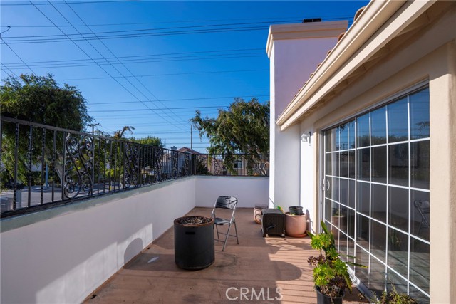 Detail Gallery Image 24 of 30 For 2602 Grant Ave a,  Redondo Beach,  CA 90278 - 3 Beds | 3 Baths