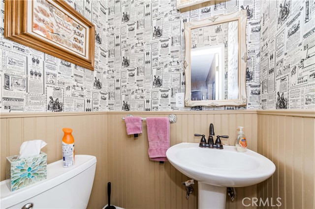 Detail Gallery Image 15 of 29 For 14202 Oval Dr, Whittier,  CA 90604 - 4 Beds | 2/1 Baths