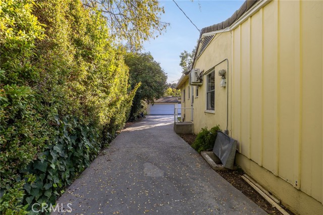 Detail Gallery Image 46 of 51 For 2976 Lombardy Rd, Pasadena,  CA 91107 - 3 Beds | 2 Baths